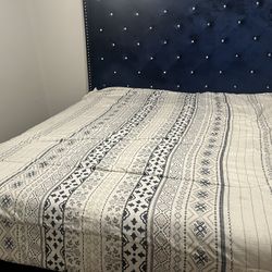 King size Bedframe W Or Without Bed 