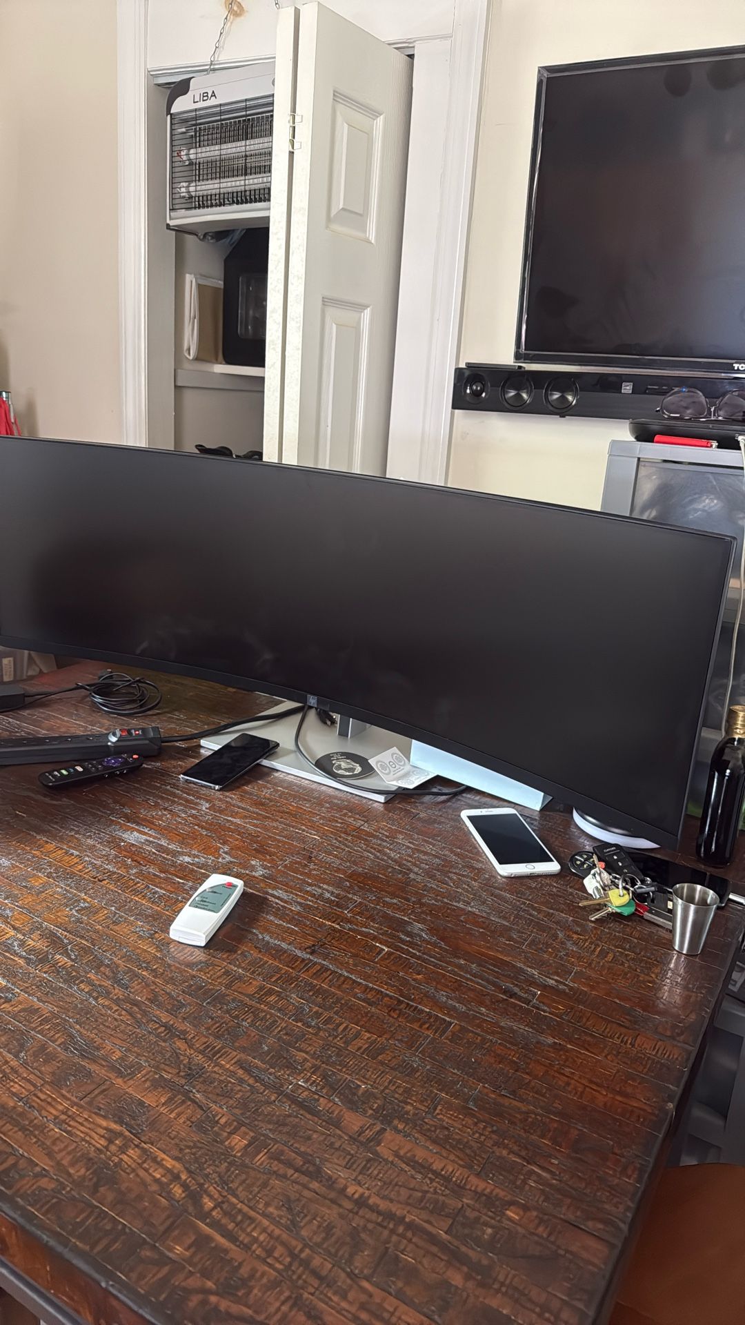 HP 45 Inch Curve With Built In Docking Station