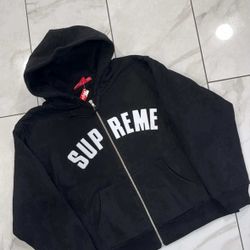 Supreme Zip up 
