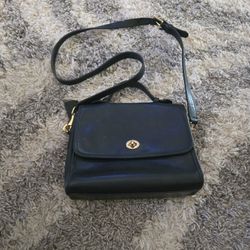 Vintage COACH 9870 Cross Body Black With Nickel Hardware