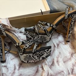 💎 Jessica Simpson Sparkle Platforms - Size 6M - WORN ONCE - $40