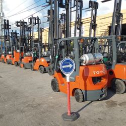 Forklift Toyota $9800