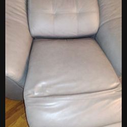 Raymour Flanigan Reclining Sofas