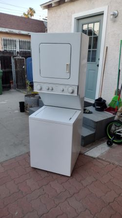 24 inch wide stackable