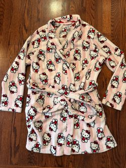 HELLO KITTY Sanrio Youth Robe Size Large 10/12