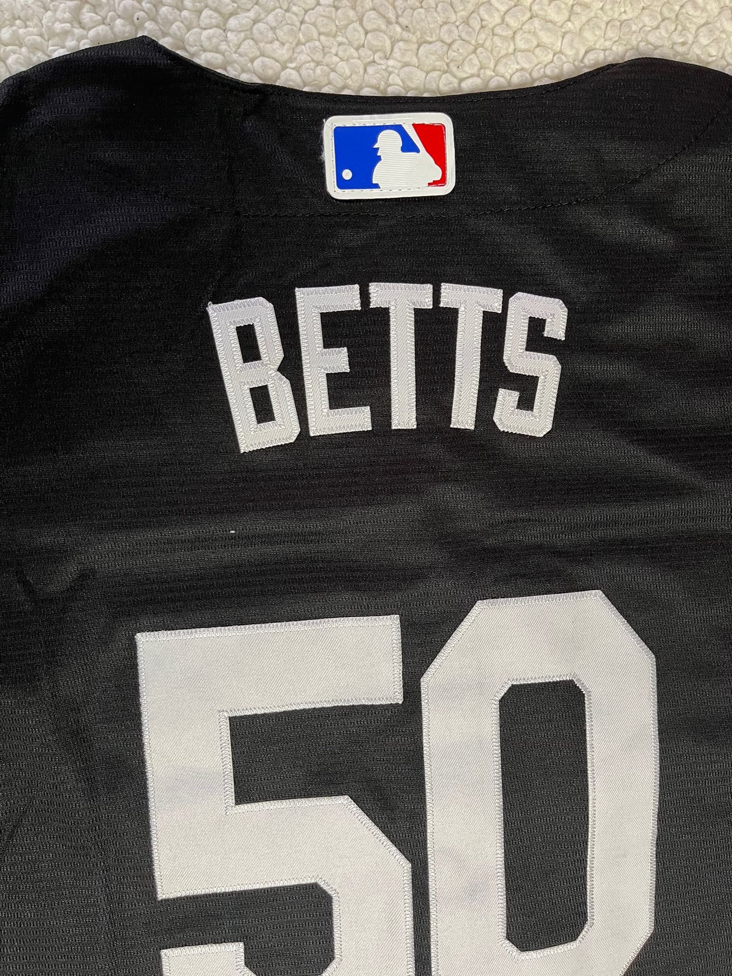 Dodgers Mlb Womens Jersey Betts #50 Black for Sale in Whittier, CA - OfferUp