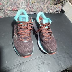 * Saucony Ride ISO 2 S10514-45 Running Shoes, Women's Size 9.5, Brown/Coral