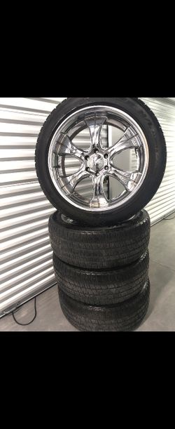 22" Ford F-150/Expedition Rims & Like New Tires