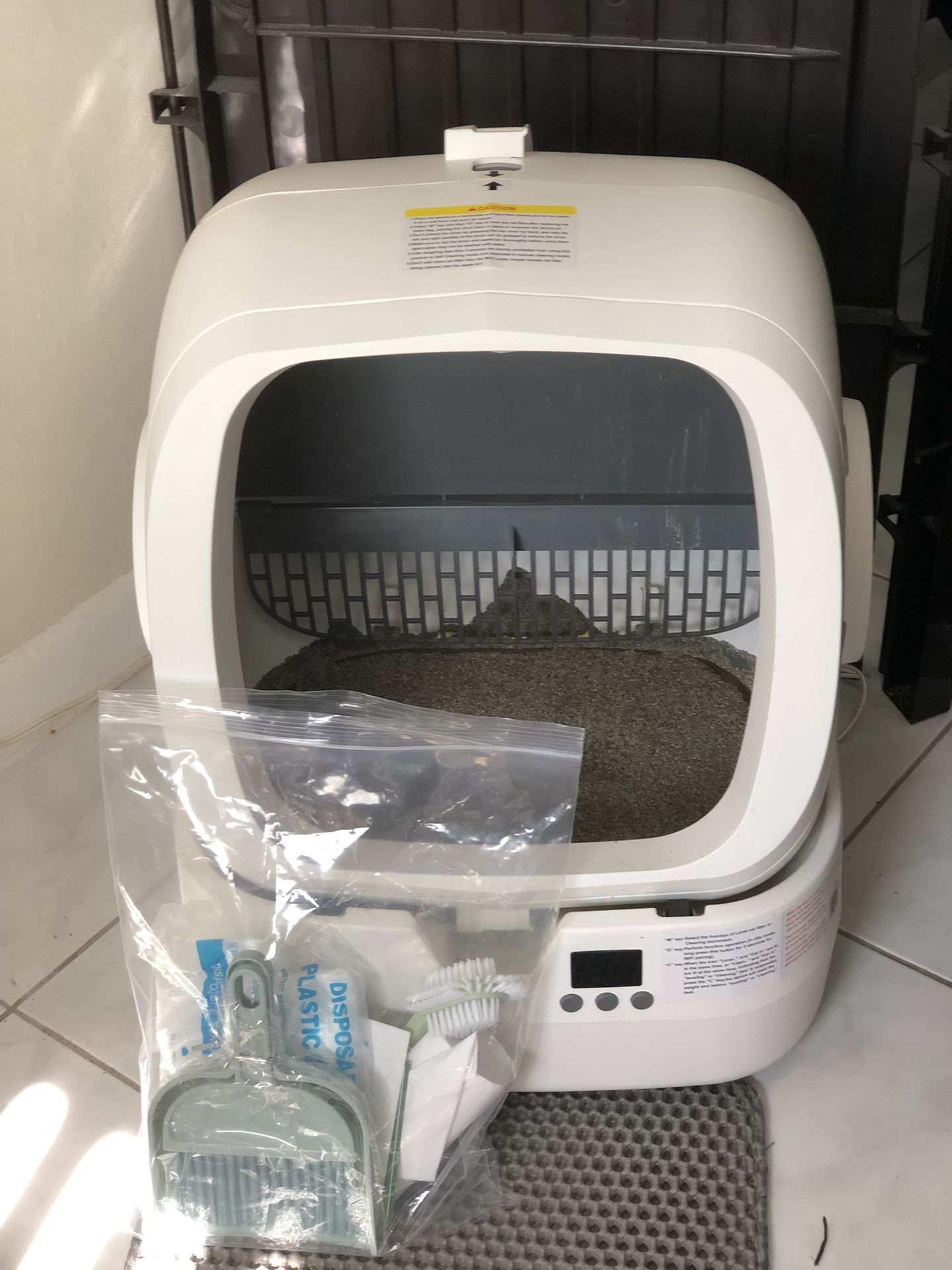 Self-Cleaning Cat Litter Box By Kitten Mew