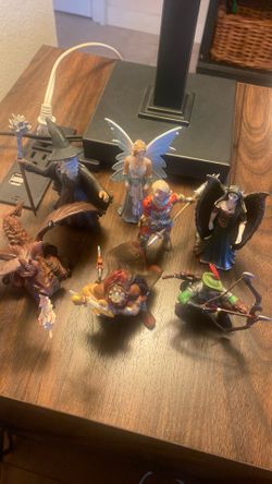 Papo and Schleich 3 and 4 Inch Themed Figurines 