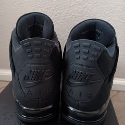 Jordan 4 Black