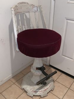 Stool / chair