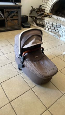 Silvercross bassinet stroller attachment