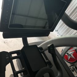Nordic track s15i Treadmill