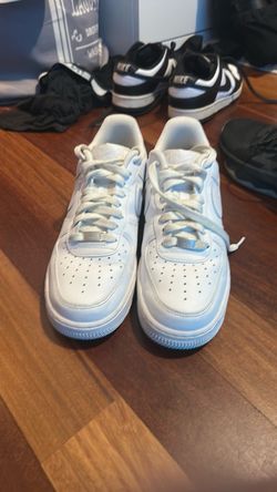 Nike Air Force white size 8