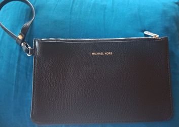 Michael Kors Wrist Bag