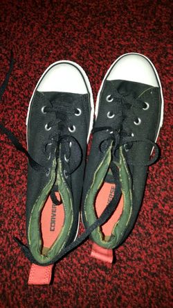 All star converse boys size 4