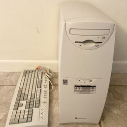 Vintage Gateway 2000 Desktop Computer 