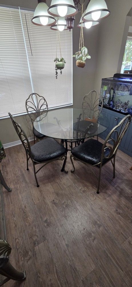 Table Chairs & Hutch & 2 Matching Bar Stools