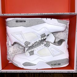 Jordan 4 Retro “White Oreo” Men’s Size 8.5