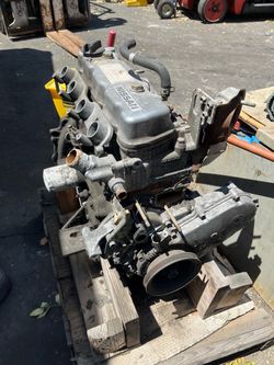Nissan K21 forklift engine