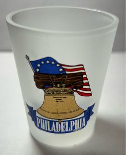 Philadelphia, Glass