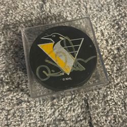 Darius Kasperitis puck. 