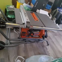 RIDGID R4514 10” Pro Jobsite Table Saw with Removable Rolling/Folding Jobsite Stand