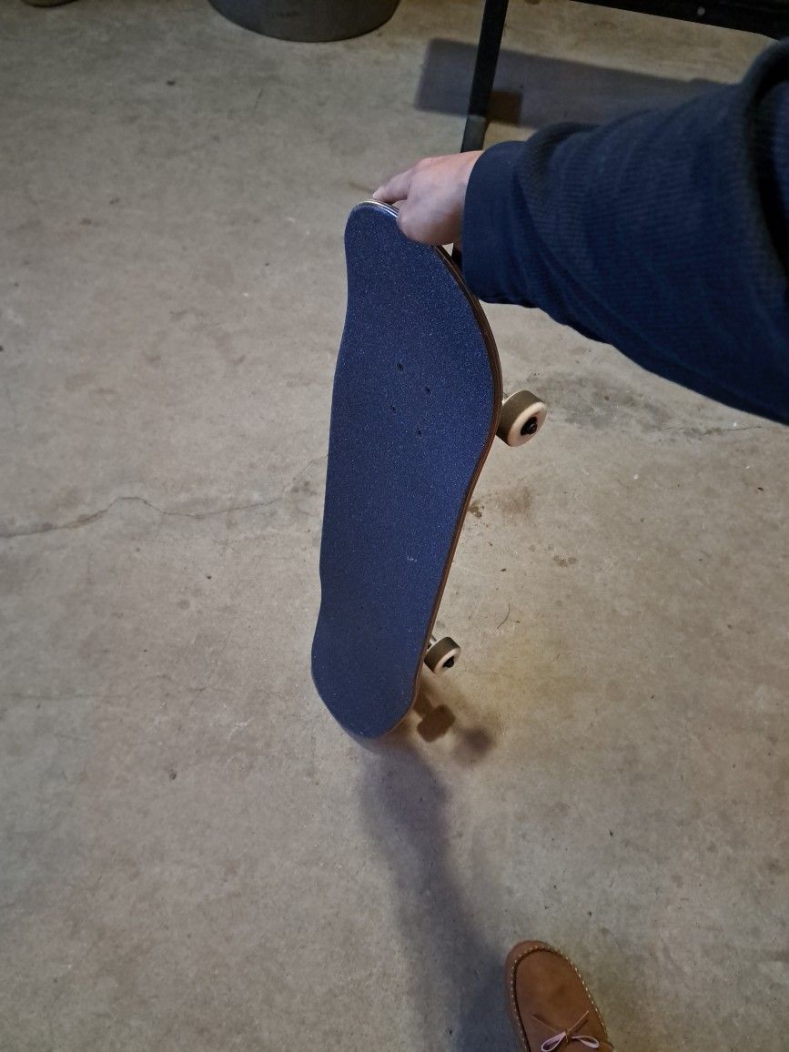 Skateboard