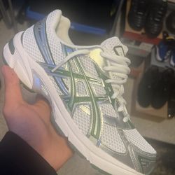 Asics White/Green