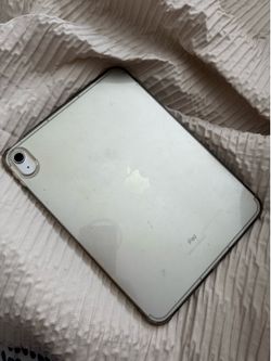 iPad 10th gen