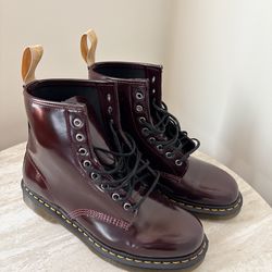 Doc Martens - Size 11