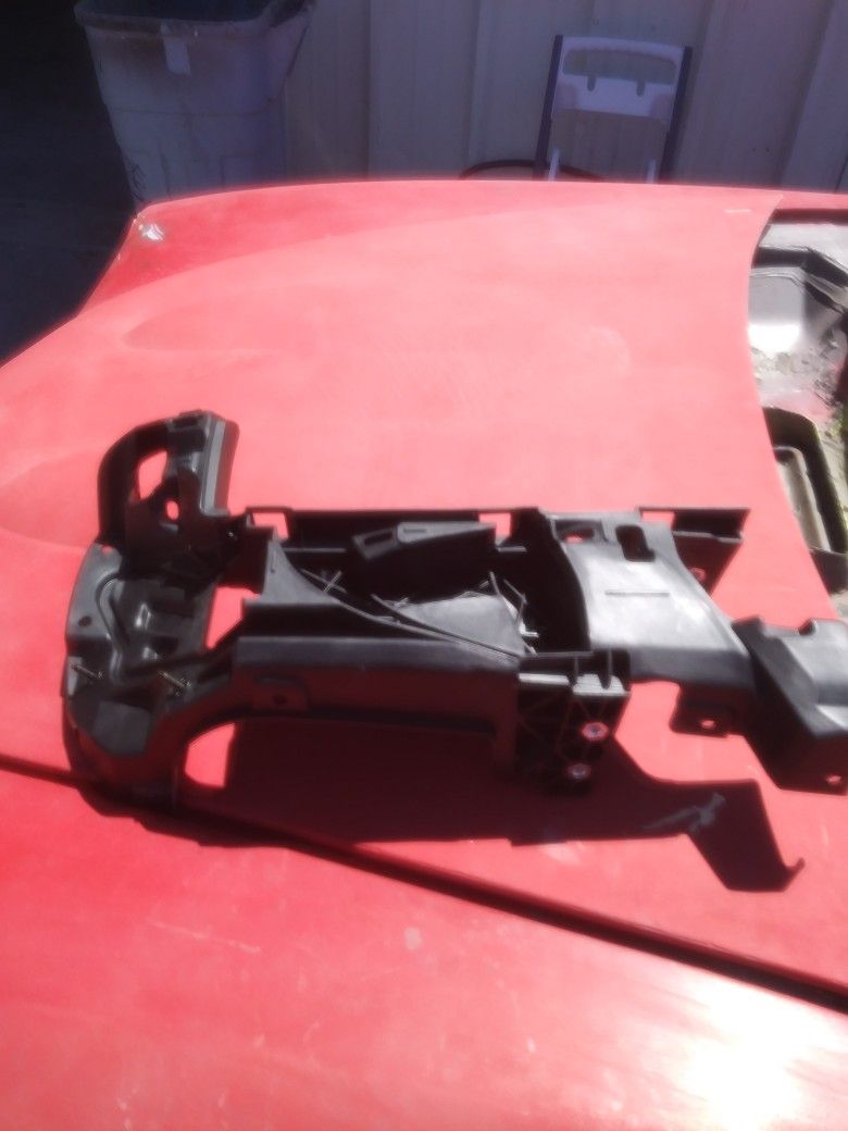 2016 Tacoma. Left rear Bumper Extensión