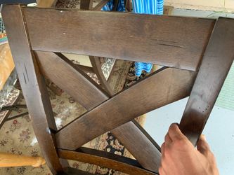 Set of 4 wood brown chairs