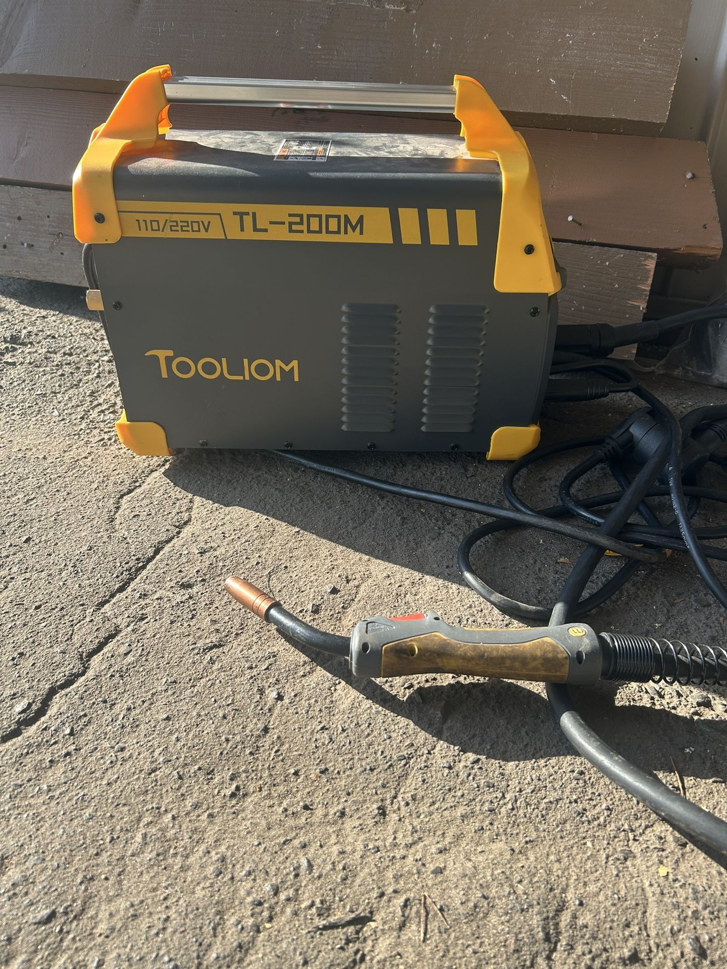 TOOLIOM TL-200M 3 In 1 WELDER