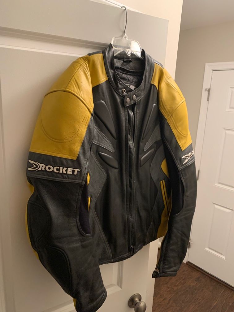Joe Rocket size 46 motorcycle leather jacket