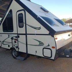 2016 Flagstaff A Liner Pop Up  Trailer Classic EXL condition 