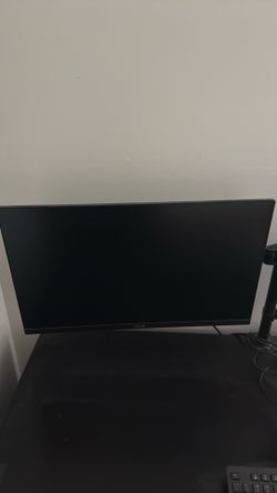 ASUS 27 Inch Desktop Monitor (with monitor arms)