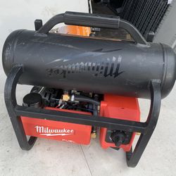 M18 FUEL 18-Volt Lithium-Ion Brushless Cordless 2 Gal. Electric Compact Quiet Compressor (Tool-Only)