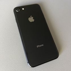 iPhone 8 (64gb)UNLOCKED /DESBLOQUEADO  For All Carriers  🔥