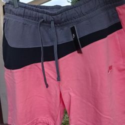 MENS NIKE SHORTS GREY, BLK AND PINK 