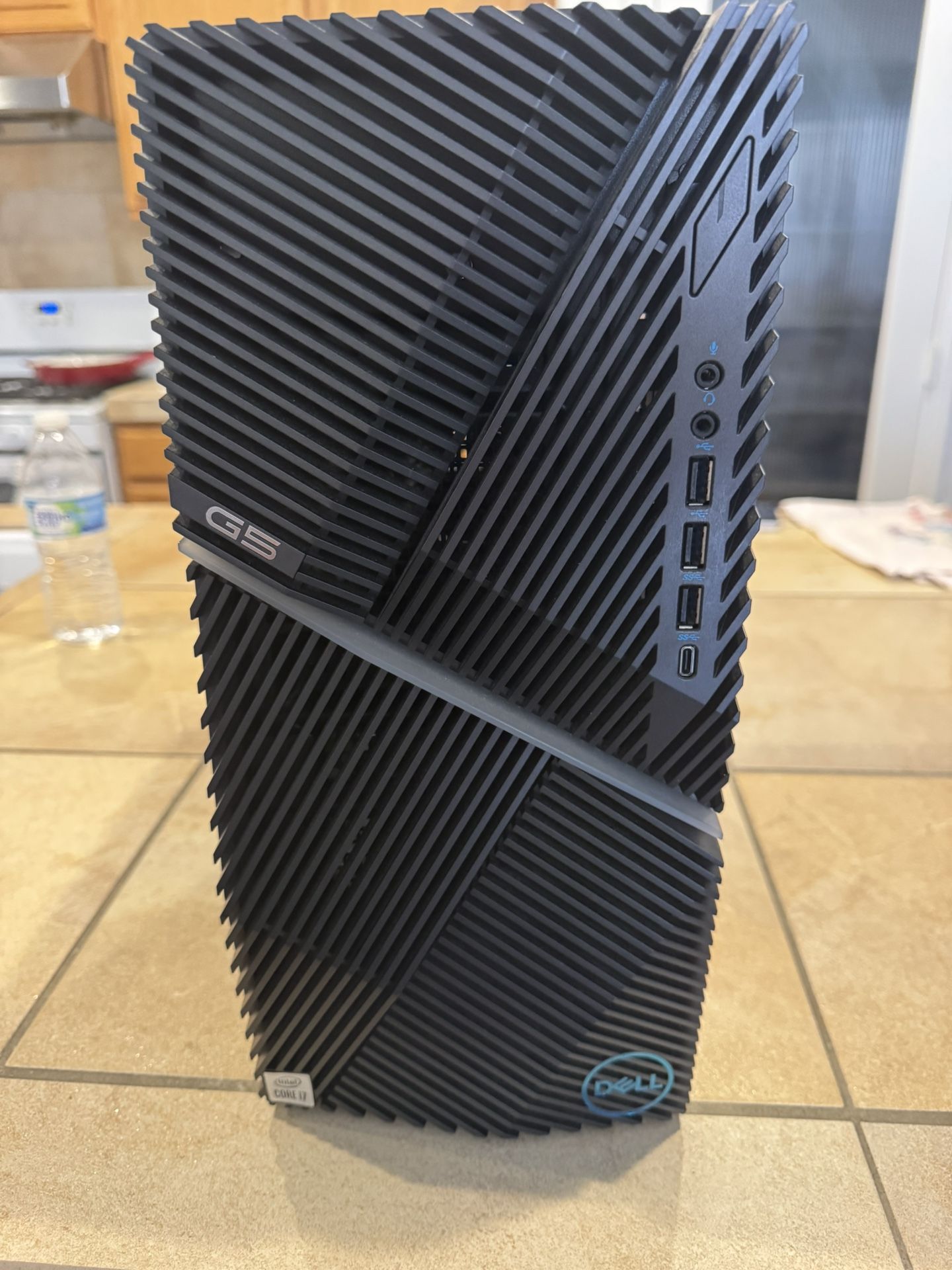 Dell G5-5000 Gaming Computer, I7-10700, 32 GB DDR4, GTX 1070 TI - 8 GB Graphics, 512 GB NVMe SSD, W
