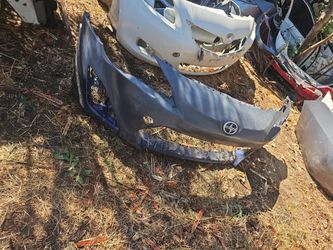 Front Bumper scion 16