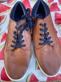 Dress shoes