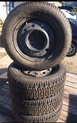 5-lug Universal Steel Wheels P225/60R15 Studded Snow tires new