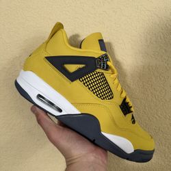 Jordan 4 Lightning