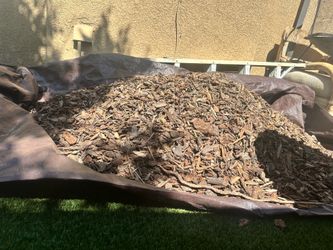 Free wood mulch