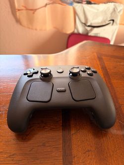 Valve Steam Controller w / Puck