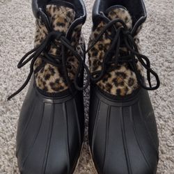 Woman's Leopard Rain Boots 