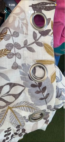 Floral Leaf Print Eyelet Curtains